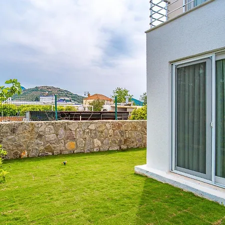 Βίλα Duplex Villa In Yalikavak With A Beautiful Garden
